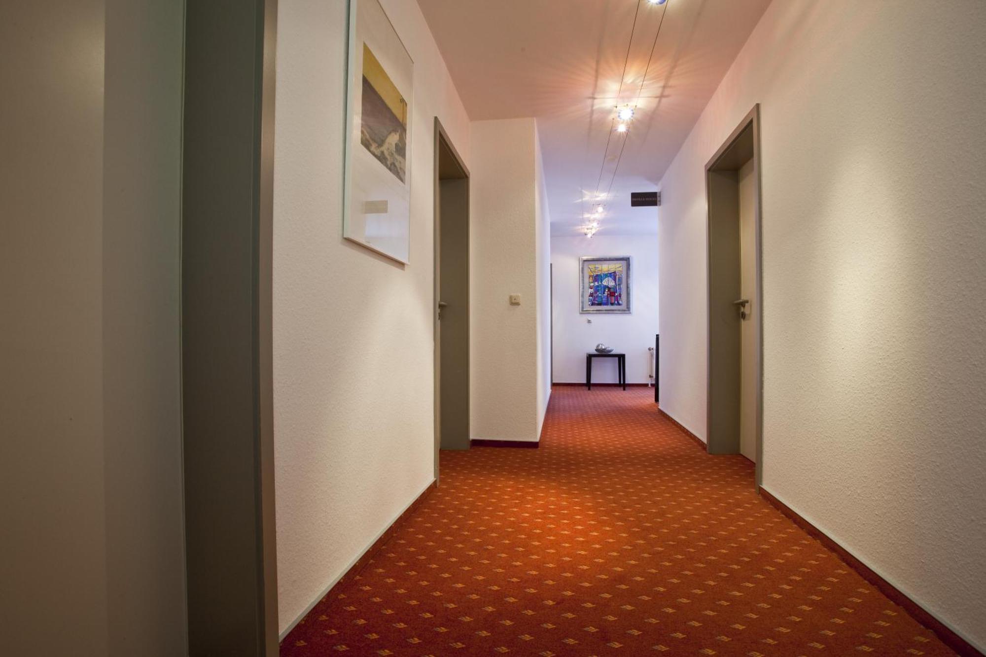 Hotel Am Braunen Hirsch Celle Exterior photo