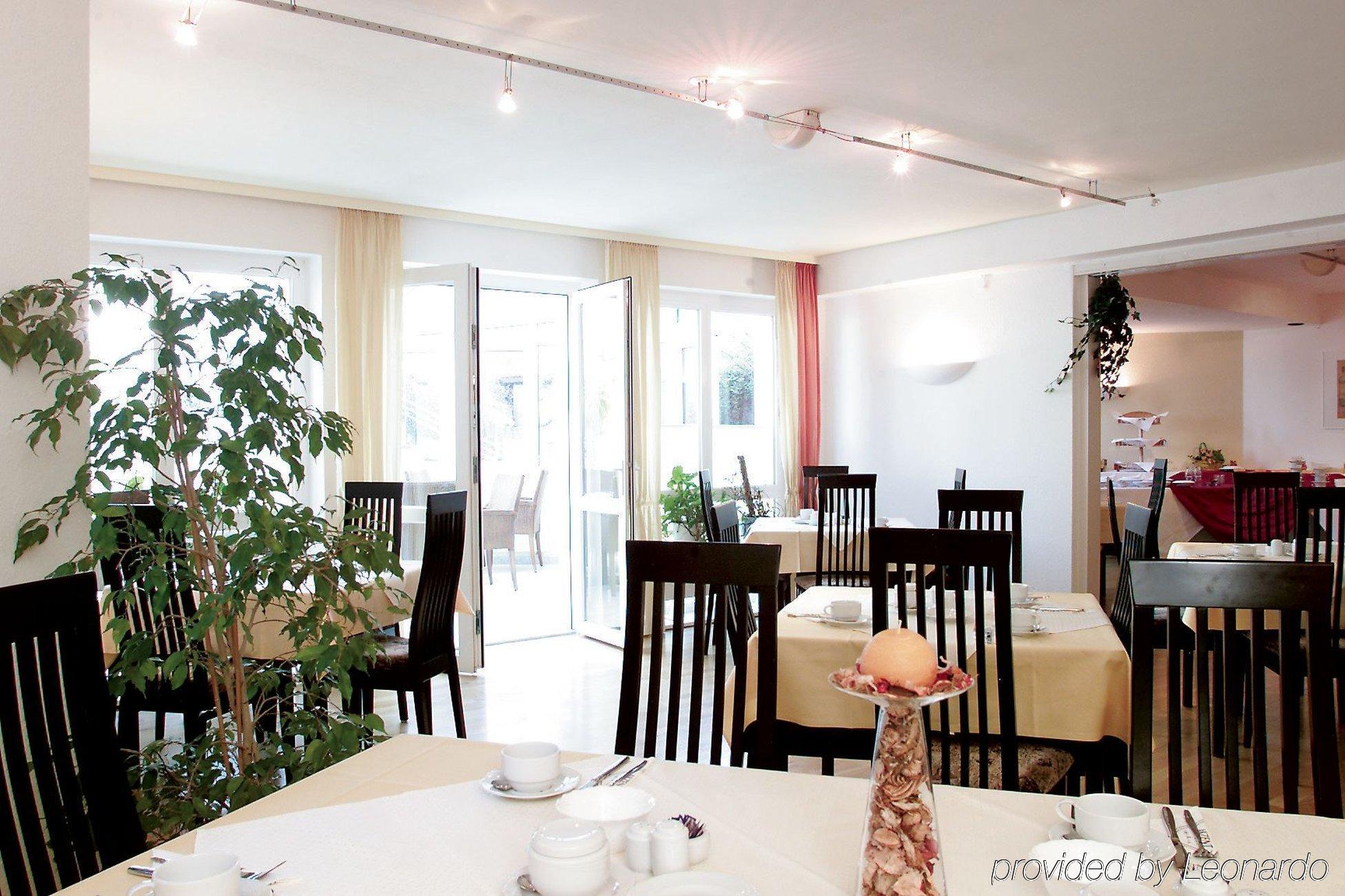 Hotel Am Braunen Hirsch Celle Restaurant photo