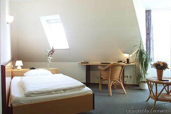 Hotel Am Braunen Hirsch Celle Room photo