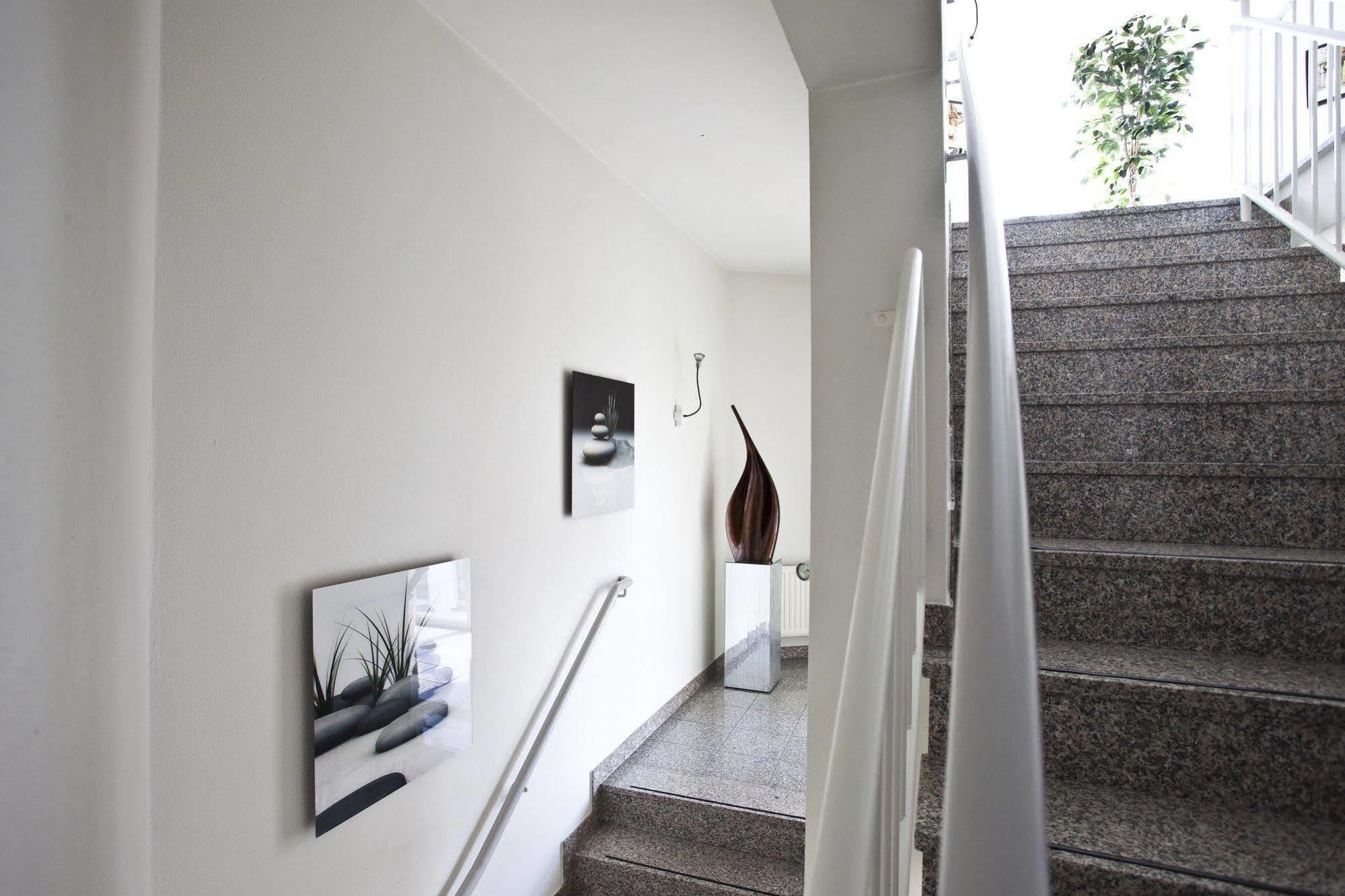 Hotel Am Braunen Hirsch Celle Exterior photo